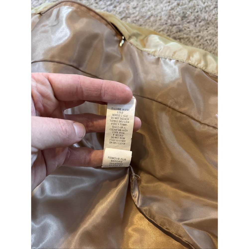 Michael Kors Beige Down Filled Puffer Jacket Womens Medium M Raccoon‎ Fur - Picture 9 of 10